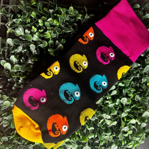 Colorful Lizard Gecko Chameleon Patterned Socks - Picture 2 of 2